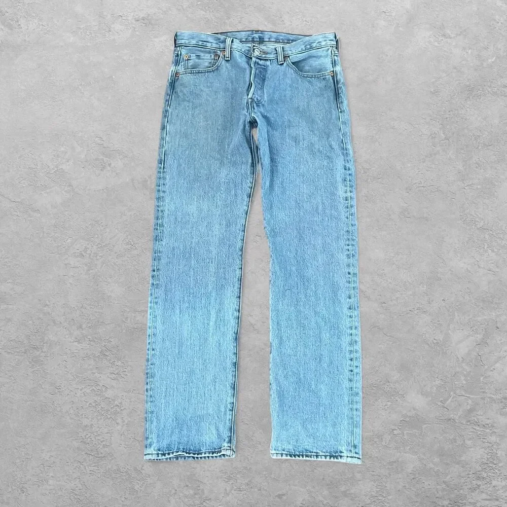Levi's 501 Mens Straight Leg Jeans 32x32 Blue Denim Button Fly Y2K
